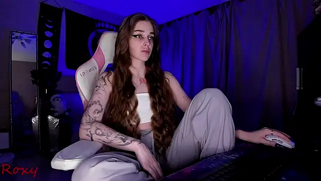 wet dream  online show from October 13, 2025, 3:45 pm