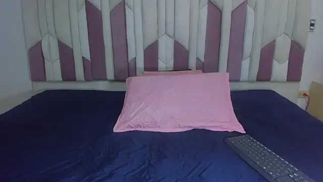 lucyy gray online show from February 21, 2025, 3:12 am