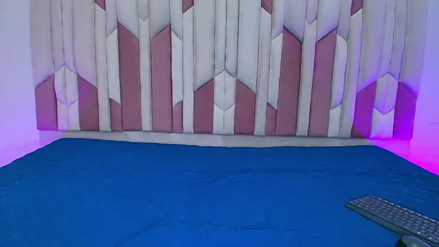 lucyy gray online show from October 10, 2025, 3:05 am