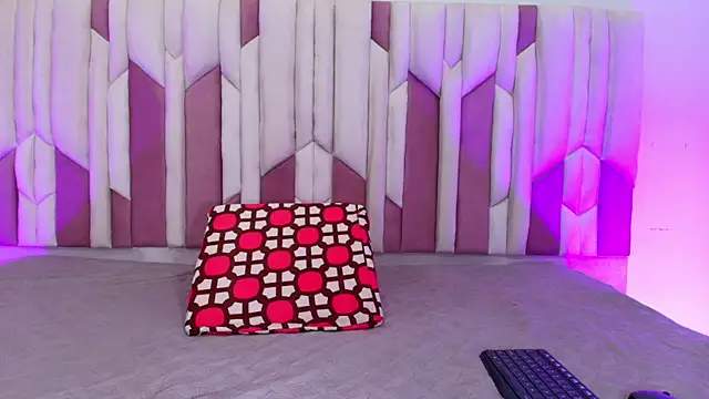 lucyy gray online show from October 17, 2025, 3:10 am