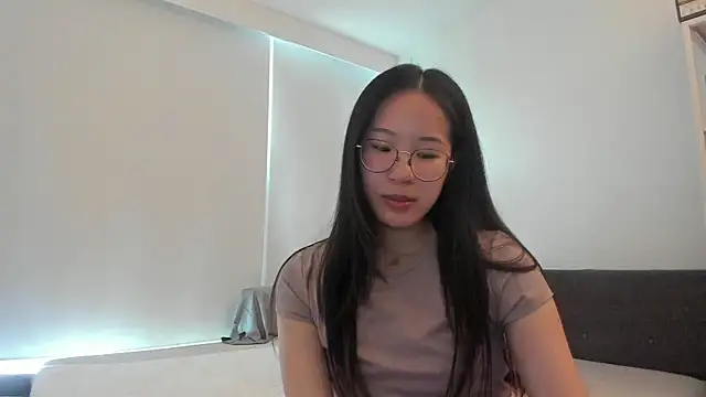 secretgirlfriendxo online show from June 11, 2026, 7:23 pm