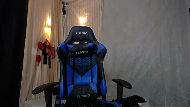 Snapshot of julia_sweet_1 chatting on March 2, 2025, 10:03 am julia sweet 1 online show from March 2, 2025, 10:03 am