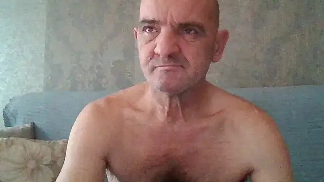 Snapshot of skorpibg65 chatting on February 28, 2026, 1:56 pm skorpibg65 online show from February 28, 2026, 1:56 pm