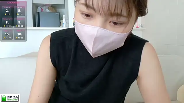 SUZU  online show from September 26, 2025, 4:16 am