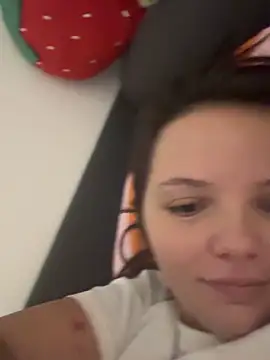 CelesteBailey online show from February 21, 2026, 7:09 am