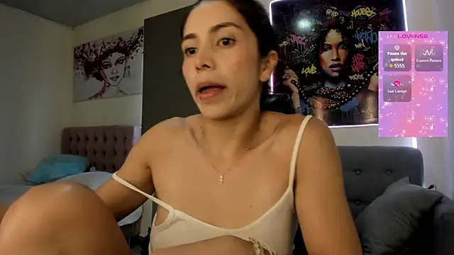 andykiuty online show from October 30, 2025, 8:20 pm