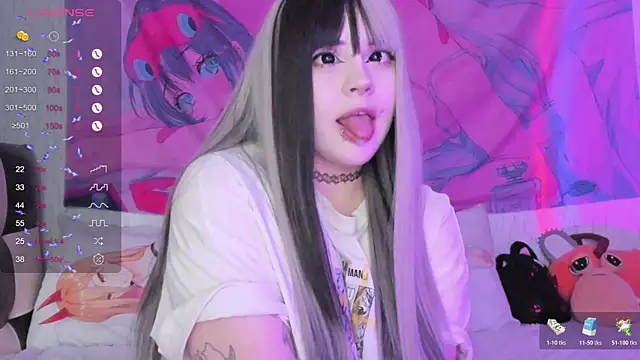 SelenaCute online show from December 5, 2025, 5:38 am