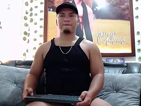 Snapshot of maykolreus chatting on October 8, 2025, 9:12 pm maykolreus online show from October 8, 2025, 9:12 pm