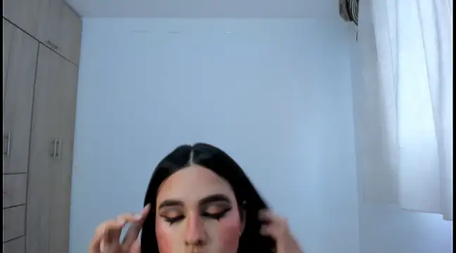 Snapshot of Hana_Zurah chatting on February 17, 2025, 10:14 pm Hana Zurah online show from February 17, 2025, 10:14 pm