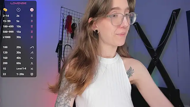 Lola Missy online show from February 27, 2025, 8:50 am