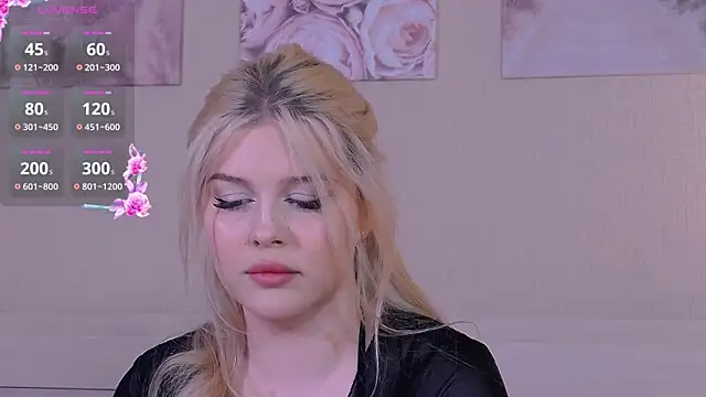 Alexis Powell online show from March 22, 2025, 11:42 pm