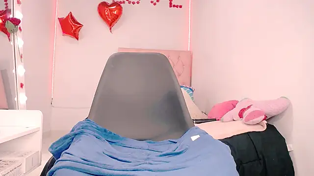 Celeste  sweetx online show from February 12, 2025, 2:24 am