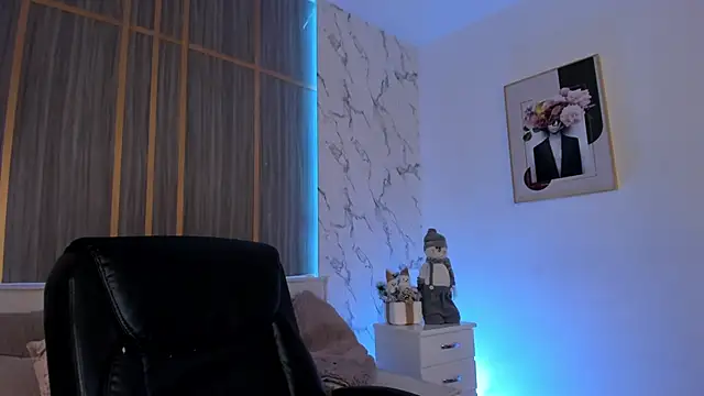 IsabellaAllen online show from December 20, 2025, 12:29 am