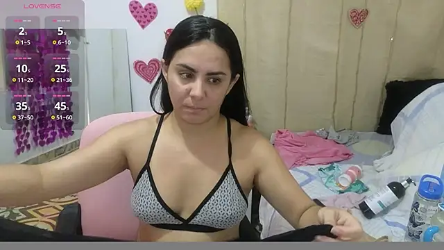 lovely trix online show from February 17, 2026, 2:13 pm