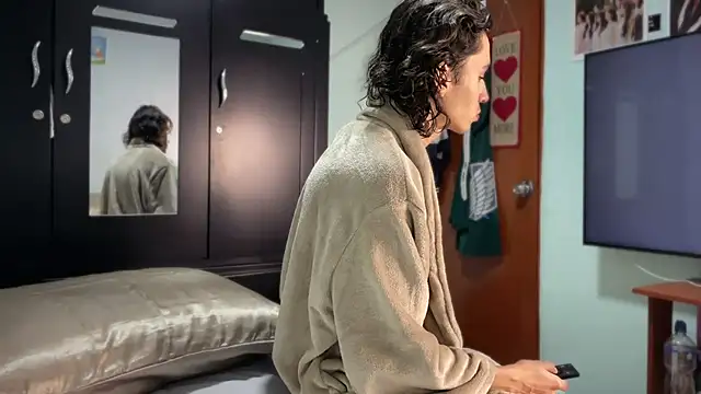 imcoltonalvin online show from September 12, 2025, 9:15 pm