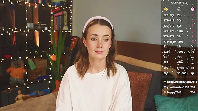 bananya kitty online show from December 15, 2025, 5:06 pm