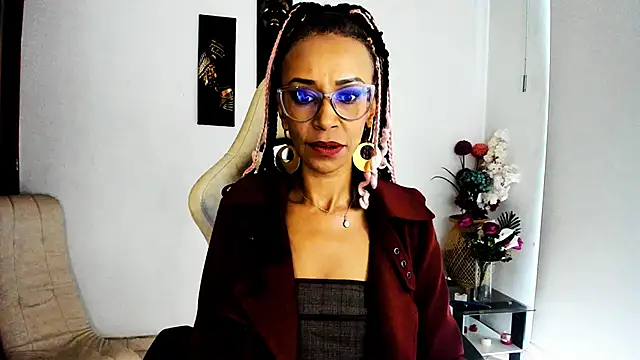 ScarlettMalbec online show from February 25, 2025, 8:41 pm