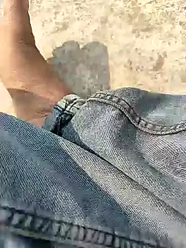 COUPLLE VILLAGE online show from January 27, 2025, 6:52 am