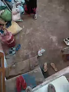 COUPLLE VILLAGE online show from February 4, 2025, 3:44 am