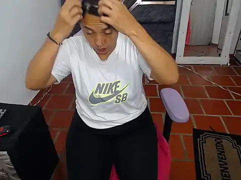 daleska ayala 1 online show from March 15, 2026, 4:07 am