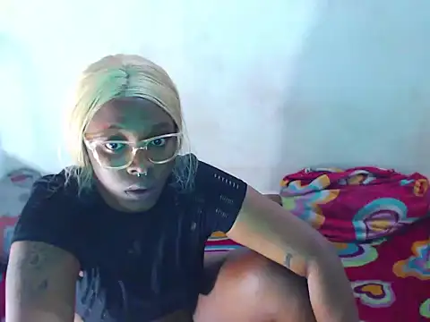 Snapshot of The_wickles_4443 chatting on January 2, 2025, 11:49 pm The wickles 4443 online show from January 2, 2025, 11:49 pm