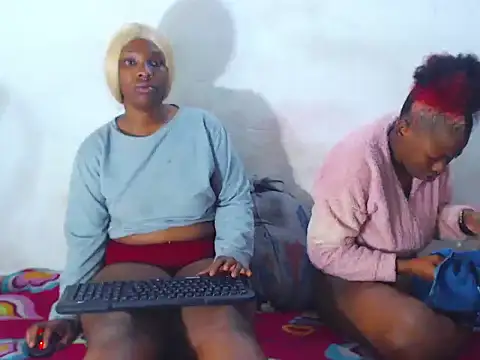 Snapshot of The_wickles_4443 chatting on January 18, 2025, 6:45 am The wickles 4443 online show from January 18, 2025, 6:45 am