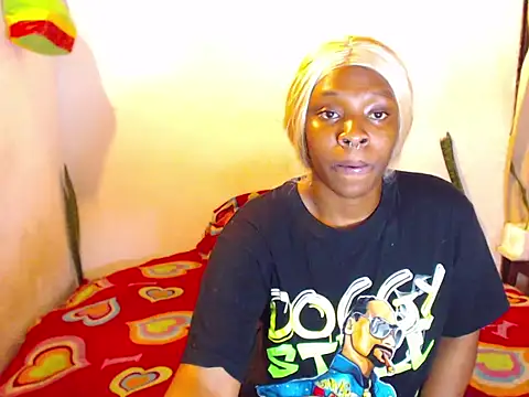 Snapshot of The_wickles_4443 chatting on March 12, 2025, 1:36 am The wickles 4443 online show from March 12, 2025, 1:36 am