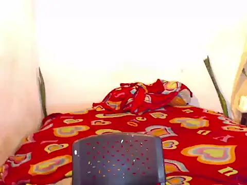 Snapshot of The_wickles_4443 chatting on March 13, 2025, 9:05 pm The wickles 4443 online show from March 13, 2025, 9:05 pm