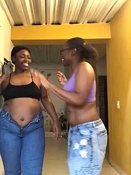 Snapshot of The_wickles_4443 chatting on September 30, 2025, 3:17 pm The wickles 4443 online show from September 30, 2025, 3:17 pm