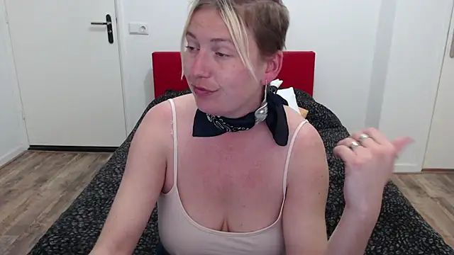 cumfun online show from March 21, 2025, 2:18 pm