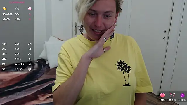 cumfun online show from October 1, 2025, 7:14 am