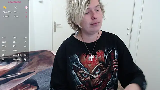 cumfun online show from November 11, 2025, 1:22 pm