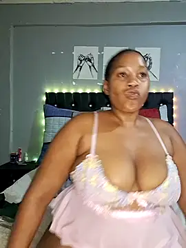 Toya P online show from November 4, 2025, 7:46 pm