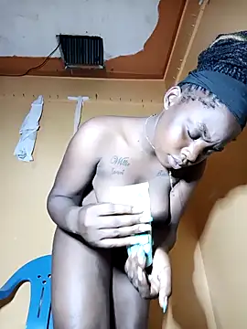 booty big online show from September 10, 2025, 1:33 pm