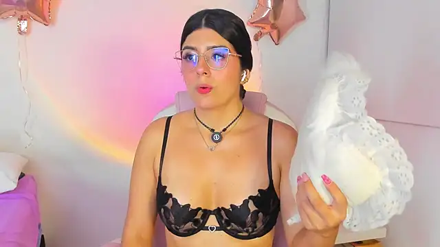 AnastaciaBlake online show from June 15, 2026, 4:04 am
