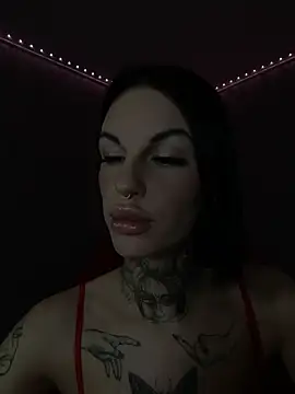 angel devil forever online show from April 12, 2026, 8:47 pm