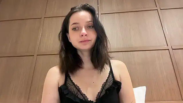 Snapshot of _liatris_ chatting on December 31, 2024, 5:29 pm  liatris  online show from December 31, 2024, 5:29 pm