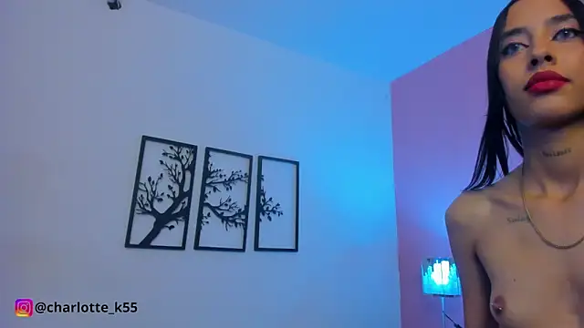 charlotte kisss online show from January 6, 2025, 1:30 pm