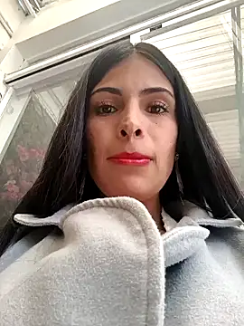 Snapshot of Astrid-- chatting on December 3, 2024, 7:44 pm Astrid-- online show from December 3, 2024, 7:44 pm