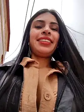 Snapshot of Astrid-- chatting on March 13, 2025, 7:17 pm Astrid-- online show from March 13, 2025, 7:17 pm