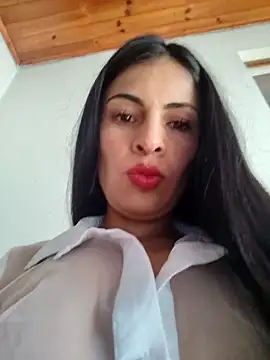 Snapshot of Astrid-- chatting on October 21, 2025, 8:09 pm Astrid-- online show from October 21, 2025, 8:09 pm