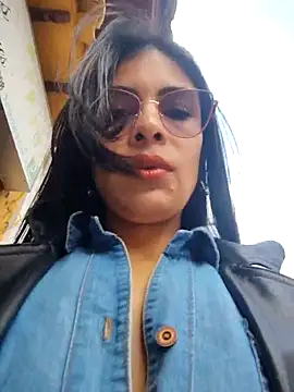 Astrid-- online show from February 6, 2026, 3:15 pm