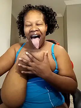 bustylisa1983 online show from February 22, 2025, 5:02 am