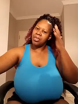 bustylisa1983 online show from April 2, 2026, 4:54 am