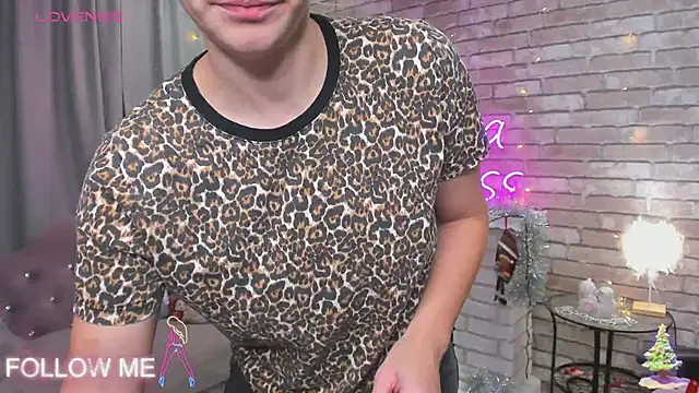 SarahCoksss online show from January 5, 2025, 1:13 am