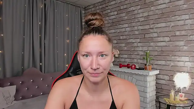 SarahCoksss online show from May 14, 2026, 12:17 am