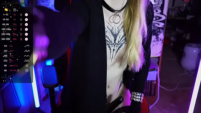 amywhitenessxx online show from December 11, 2024, 1:06 pm