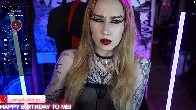 amywhitenessxx online show from December 31, 2024, 6:13 pm