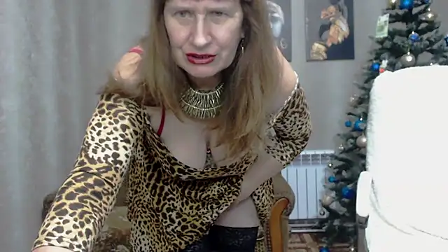 Snapshot of koroleva70 chatting on January 5, 2025, 6:13 pm koroleva70 online show from January 5, 2025, 6:13 pm