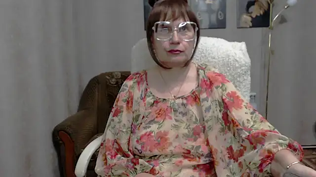 Snapshot of koroleva70 chatting on March 9, 2025, 7:26 pm koroleva70 online show from March 9, 2025, 7:26 pm